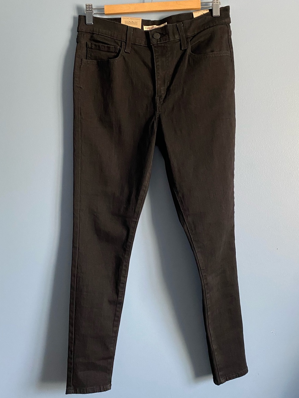 NWT Levi's High-Rise Super Skinny Women's Black Skinny Jeans